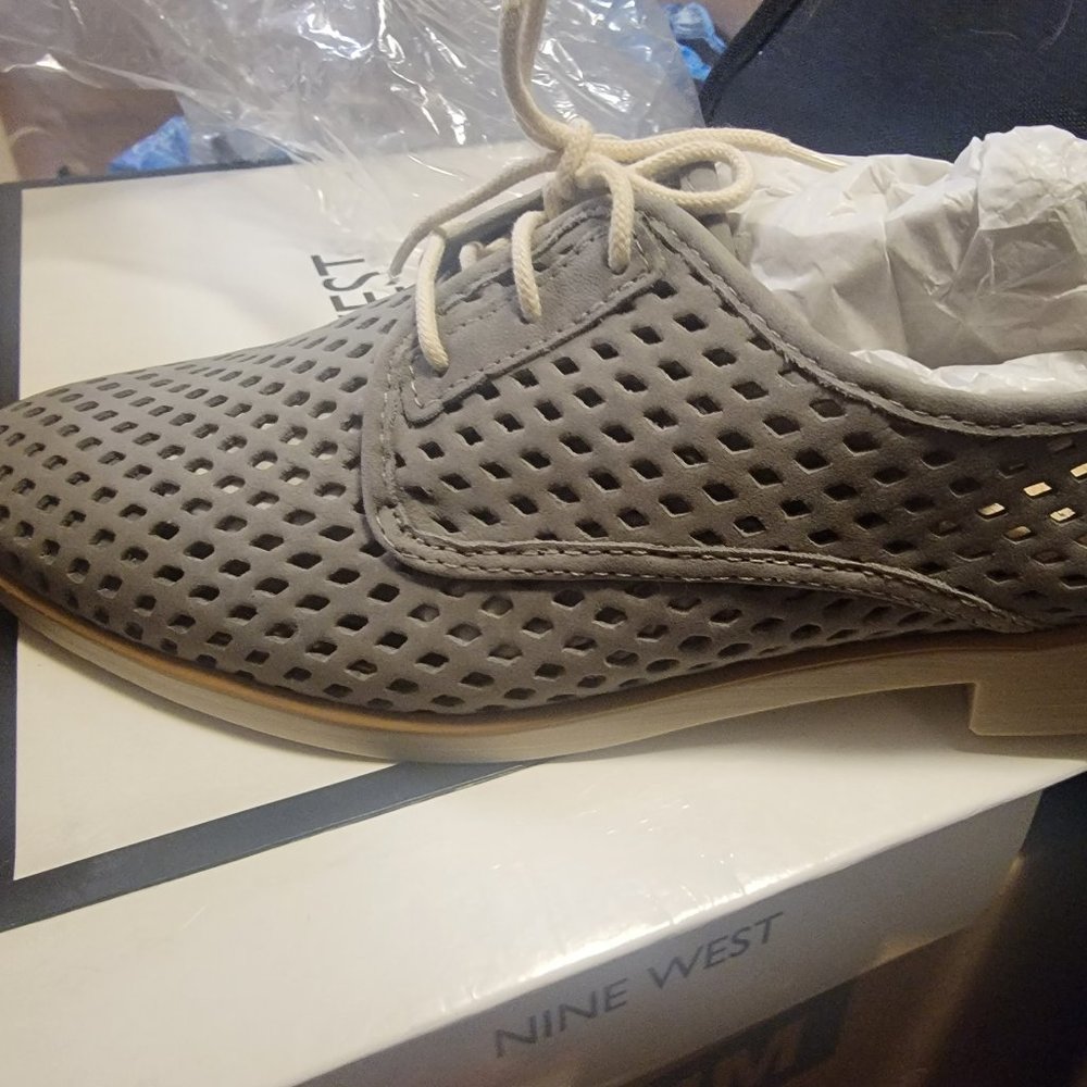 Nine West Mesh Suede Grey Oxford Slip On